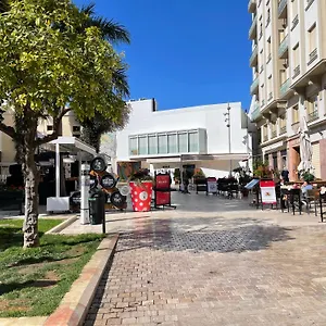 https://santiago-malaga-city-center-2-rooms.es-andalucia.com